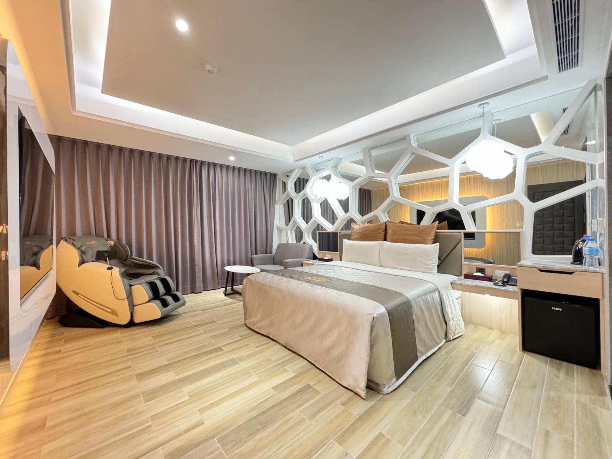 Zj Motel Hsinchu Dış mekan fotoğraf
