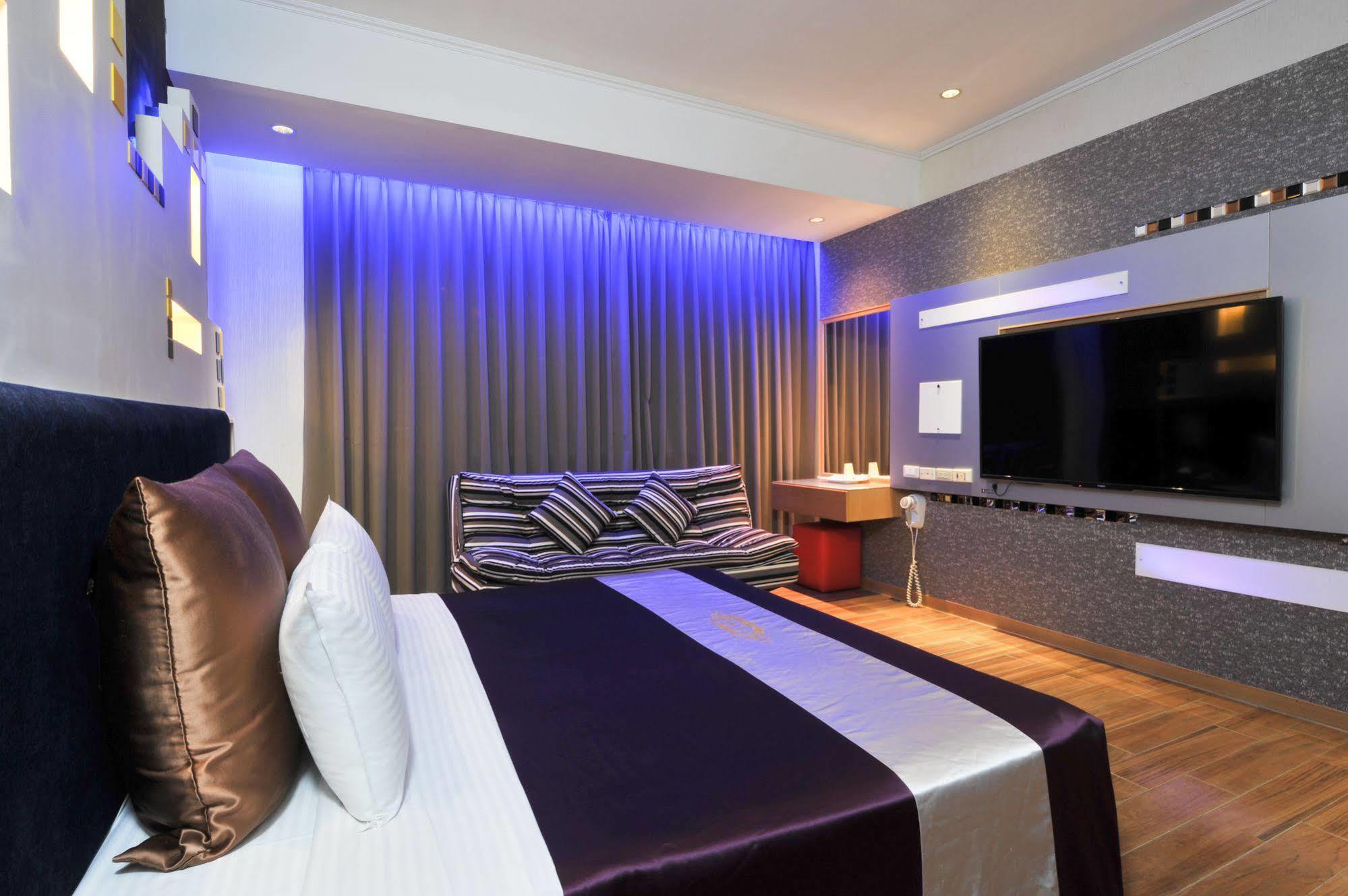 Zj Motel Hsinchu Dış mekan fotoğraf