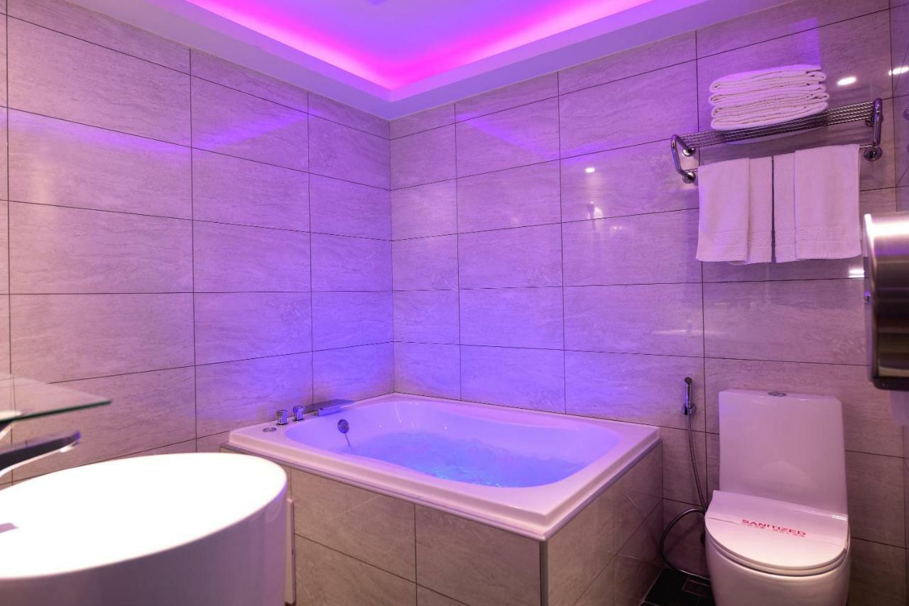 Zj Motel Hsinchu Dış mekan fotoğraf